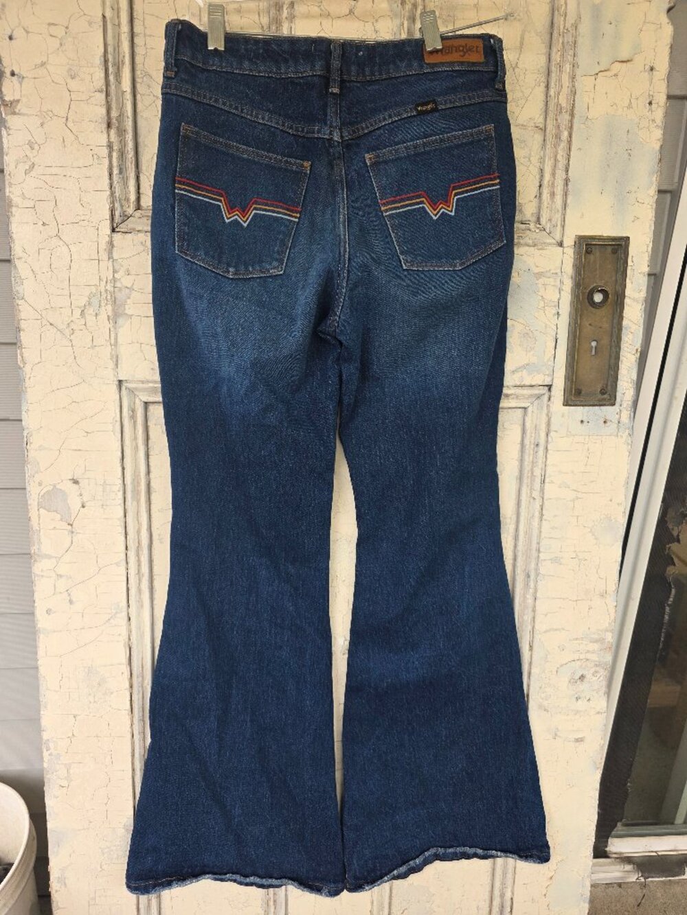 Wrangler Womens High Rise Fierce Flare 28x32 Jeans Retro Embroidered Pockets